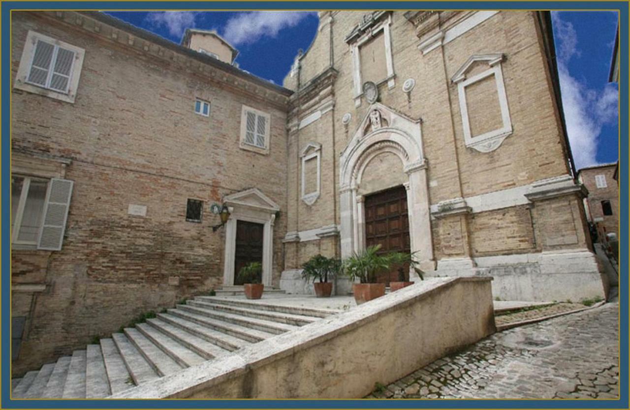 Appartamento A Palazzo Vinci Fermo Buitenkant foto